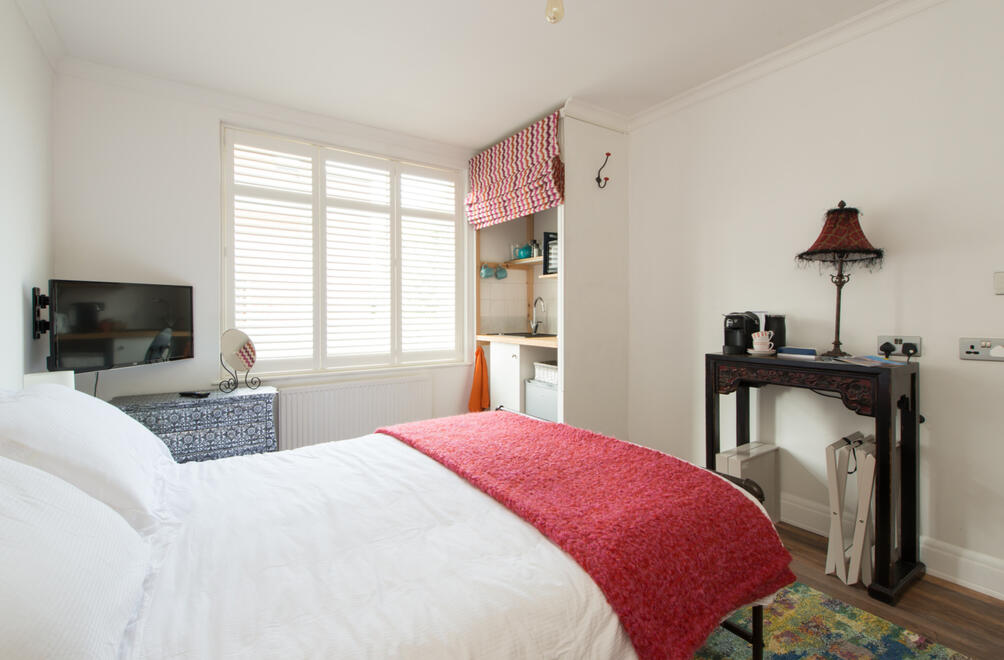 Double Suite - Main Room